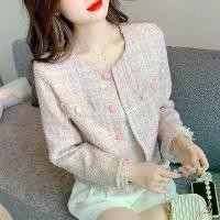 ราคา เสื้อแจ็คเก็ต สไตล์ชาแนล สีชมพู สำหรับผู้หญิง แขนยาว สไตล์สังคมอ้วน สั้น ผ้าทวีต เงินเก่า ปีใหม่ 2565 เสื้อ คอปาด (1731857623974315328)