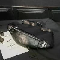 ราคา กระเป๋าคาดหน้าอก มาใหม่ สำหรับเล่นกีฬาผู้ชาย กระเป๋า Messenger ฟิตเนส ขนาดเล็ก สีดำ กระเป๋าสะพายไหล่ สไตล์เกาหลี กระเป๋าคาดเอว เหมาะสำหรับผู้ชาย (1731268847280031678)