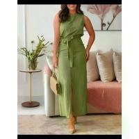 ราคา ชุดทูพีซผู้หญิง สีเขียว เรียบหรู แขนกุด กระโปรงครึ่งตัว [COD] สงกรานต์ ชุด ชุด ไป ทะเล เดรส อัด พลีท เซต ยีน chuuchop เสื้อ เบ เซอร์ (1731923282746443368)