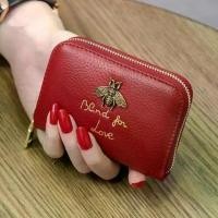 ราคา กระเป๋าสตางค์ใบเล็ก มาใหม่ ช่องใส่บัตรหลายช่อง กระเป๋าใส่เหรียญน่ารัก มัลติฟังก์ชั่น ที่ใส่บัตรอะคอร์ด กระเป๋า สตางค์ ซิป รอบ ใบ กลาง กระเป๋า สตางค์ สาย มู เศรษฐี เรียก (1731212674459403719)