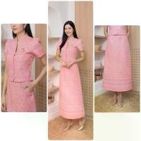 ราคา ชุดเซ็ตเสื้อแขนสั้นติดกระดุมหน้ากระโปรงทรงเอ (สีชมพู) (1732030276175824882)