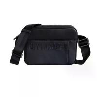 ราคา Guy Laroche กระเป๋าสะพายหนังแท้ สีดำ (BH12131S5BLS1) (1732125070212761897)