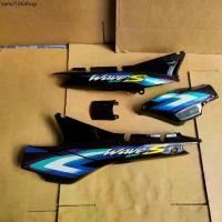 ราคา จัดส่งเฉพาะจุด ชุดท้าย 4ชิ้น wave100s เวฟ 100 ตัวเก่า สีดำ ติดลายน้ำเงิน ปี2002 เฟรมรถ เวฟ110s (1732042318095222595)