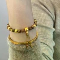 ราคา สร้อยข้อมือไม้จันทน์ภูเขายาวอินเดีย, ธรรมชาติ, สีทอง, ลูกปัดพระพุทธรูป, ลูกปัดอธิษฐาน, Unisex, สไตล์จีนใหม่, สร้อยข้อมือพุทธ, 2025 (1732068465220093178)