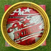 ราคา ล้อคอมดาวแท้ 1.40x17 สีทอง ขอบเรียบ กล่องดำเอ็กตรีม - มอเตอร์ไซค์ Motorcycle รถ อลูมิเนียม คอม ดาว ขอบ 17 (1731998711784179024)