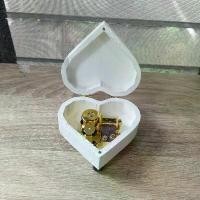 ราคา XFBEHU กล่องดนตรีไขลาน ในกล่องหัวใจ ใส่เครื่องดนตรี SANKYO สีทอง COD (1731986365975594893)