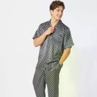 ราคา Guy Laroche ชุดนอนผ้าซาติน คอปก แขนสั้น ขายาว พิมพ์ลาย สีน้ำเงิน รุ่น JPP7521W4NV (1732176119896705321)