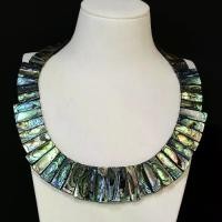 ราคา สร้อยคอโชคเกอร์ G-G ไข่มุกเปลือกหอยธรรมชาติเจาะรูด้านบน สีเขียว สำหรับผู้หญิง (1731491743936644522)