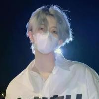 ราคา วิกผมหัวล่อ สีเงิน ผมสั้น unisex สไตล์ยายสีเทา หางหมาป่า ผมสั้นตรง แฟชั่นบุคลิกภาพ วิกผมเต็ม (1732061705289959348)