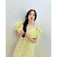 ราคา Abigail AB481 ชุดแม็กซี่เดรสลูกไม้ลายดอกไม้, สีเหลือง, WEE, JSD ติด แกลม ชุด เดรส สวย เรียบ หรู เดรส คุณครู ชุด ทํางาน ผ้า ไทย มินิเดรส สวย ๆ เดรส เรียบร้อย ชุด ไปร้า (1732118778860766301)