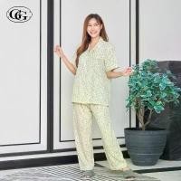 ราคา G&G ชุดนอน เสื้อแขนสั้นคอปก กางเกงขายาว ผ้าไหมอิตาลี ลายดอกไม้ EN4P006 สีเหลือง (YE) (1731486687020156382)