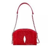 ราคา กระเป๋าสะพายหนังปลากระเบนผู้หญิง สไตล์ 2ซิปคู่ สีแดง กระเป๋าสะพายหนังปลากระเบนแท้ ดีไซน์หรู รูปทรงทันสมัย หนังแท้ 100% (1729492831872518379)