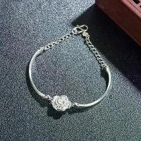 ราคา สร้อยข้อมือดอกกุหลาบ, แฟชั่นจีน, เครื่องประดับยอดนิยม, เทรนด์, สร้อยข้อมือเงินดอกโบตั๋นกุหลาบและดอกคามิเลีย, เครื่องประดับแฟชั่น (1730004202351594442)