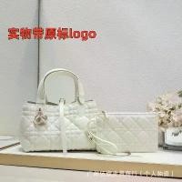 ราคา กระเป๋าถือผู้หญิง แบรนด์ D ใหม่เอี่ยม แฟชั่น Toujours ทำจากหนังพื้นเมือง สไตล์กระเป๋าโท้ท กระเป๋าสะพายไหล่ และกระเป๋าใต้วงแขน (1732045354913859499)