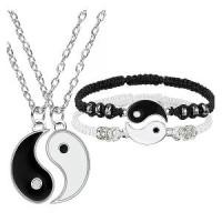 ราคา 【จัดส่งทันที】 สร้อยคอ พร้อมจี้ จี้สร้อยคอ ส้อยข้อมือ หยิน หยาง Yin Yang Couple Bracelets Necklaces Set Alloy Pendant Adjustable Braid Chain Bracelet Matching Lover Bracelets Necklaces (173220189259533