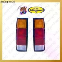 ราคา ♔ไฟท้าย โคมไฟท้าย NISSAN BIG M TD ปี 1986 - 1990 นิสสัน บิ๊กเอ็ม ทีดี ตราเพชร ไดมอนด์ Diamond✭ (1731917273477776885)