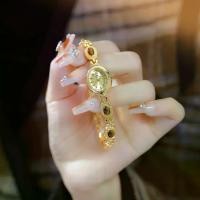 ราคา นาฬิกาผู้หญิง นาฬิกาสร้อยข้อมือ ดูดี พิเศษ ราคาไม่แพง หรูหรา2025 นาฬิกา casio ของแท้ ผู้หญิง นาฬิกา casio ของ แท้ คู่ 2025 premium watch นาฬิกา ลิน lyn แท้ เจนีวา นา (1731532282947208437)