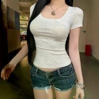 ราคา เสื้อยืดแขนสั้นผู้หญิง สีขาว ทรงสลิมฟิต เอว คอปก U น่ารักและเซ็กซี่ เสื้อตัวเล็ก เหมาะสำหรับฤดูร้อน สไตล์สาวฮอตใหม่ เสื้อยืดไหล่ [COD] ชุด ผ้า ไหม ลาว เสื้อผ้า สี น้ําตาล เสื้ (1731360545892304168)