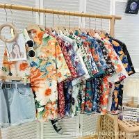 ราคา เสื้อเชิ้ตลายดอกไม้ สไตล์วินเทจ แขนสั้น ทรงหลวม เหมาะสำหรับฤดูร้อน สไตล์อิน สไตล์ฮ่องกง เสื้อกันแดดฮาวาย อินเทรนด์ สำหรับคู่รัก kool fever รีเมค เสื้อผ้า เชิ๊ด สาวอวบ uniqlo (1731263262363583731)