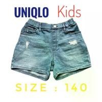 ราคา สินค้ามือสอง แบรนด์แท้ กางเกงยีนส์เด็ก ขาสั้น ยูนิโคล่ แต่งสะกิด Uniqlo Kid Jeans Size 140 เด็กสูง 135-145 Cm สีบลูยีนส์ (1731513672761509006)