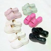 ราคา รุ่น Sofa โซฟา รองเท้าส้นตึก (1729777825694583201)