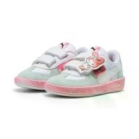 ราคา PUMA x HELLO KITTY AND FRIENDS Palermo รองเท้าผ้าใบติดแบบตะขอสำหรับเด็กเล็ก สีขาว - 40228701 (1731910038608840971)