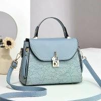 ราคา กระเป๋าถือ เนื้อหนังแท้ สไตล์เกาหลีและญี่ปุ่น กระเป๋าเดินทางผู้หญิง กันน้ำ มูลค่าสูง แฟชั่นใหม่ กระเป๋าสะพายไหล่เดียวและกระเป๋าสะพายข้าง เหมาะสำหรับคุณแม่ กระเป๋า ปลา puma suede (1731805625449613057)