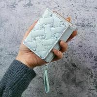 ราคา กระเป๋าติดผนังผู้หญิง ปักรูปหัวใจ สั้น มีซิป suede bag กระเป๋า เอ้าดอร์ ยุค 90 กระเป๋า ทรง ถัง เล็ก กระเป๋า แรลลี่ ของ แท้ beach bag ชาแนล กระเป๋า สตางค์ ชาแนล กระเ (1731830346641999155)