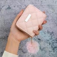 ราคา กระเป๋าสตางค์ใบสั้นผู้หญิง ไซส์เล็ก ปักลาย ควิลท์ ไอโร suede bag กระเป๋า เอ้าดอร์ ยุค 90 กระเป๋า ทรง ถัง เล็ก กระเป๋า แรลลี่ ของ แท้ beach bag ชาแนล กระเป๋า สตางค์ (1731829836023498035)