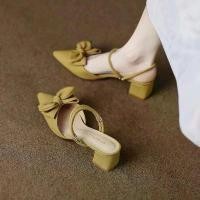 ราคา รองเท้าแตะผู้หญิง สไตล์เป่าโถว โบว์ราตรีครึ่งตัว รองเท้าแตะปลายแหลมกลางแจ้ง เรียบหรู มาใหม่สำหรับฤดูร้อน 2025 รองเท้า zara แท้ รองเท้า ชู เบอร์รี่ ของ แท้ สีม่วง รองเท้า (1731558396611822837)