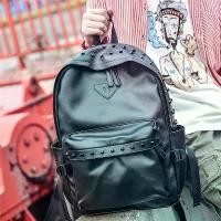 ราคา กระเป๋าเป้อังกฤษ, ผู้คนใหม่, สำหรับผู้ชาย, หนัง PU, แฟชั่นเกาหลี, การออกแบบหมุดย้ำ, กระเป๋านักเรียน, เหมาะสำหรับการพักผ่อนและการท่องเที่ยวส่วนบุคคล, กระเป๋าเป้สะพายหลัง กระเป๋า outdoor converse (17313