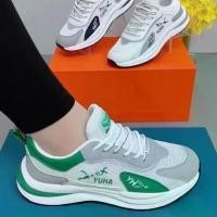 ราคา รองเท้าพ่อ สำหรับผู้ชายและผู้หญิง รองเท้าลำลองสำหรับกีฬา ตาข่ายระบายอากาศ เหมาะสำหรับฤดูร้อน พื้นนุ่ม อเนกประสงค์ กันลื่น เหมาะสำหรับการบิน jack purcell converse รองเท้า บอดี้ โก (1731525504313099356)