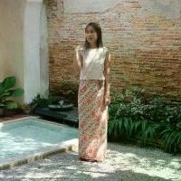 ราคา Yarin Wrap Skirt - Valentine Edition กระโปรงผ้าปาเต๊ะสำหรับผู้หญิง (1731789552466036827)