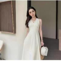 ราคา ชุดงานแต่งสาวอวบพรางหุ่น เดรสสีขาว ชุดไปทะเล เดรสคล้องคอ ชุดออกงาน ชุดไปคาเฟ่ ชุดราตรี เดรสสีขาวยาว ชุดเที่ยวผับ แบรนด์nata ชุดเค้กเดรสนนท์ ชุดแต่งงานpoem uniqlodress revolve jol (1730490206869358930)