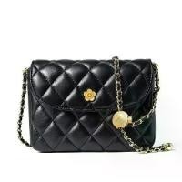 ราคา Catrin Kelvin กระเป๋าโซ่เกาหลี กระเป๋าใบเล็กสไตล์ Chanel กระเป๋าสะพายไหล่และสะพายข้างสำหรับผู้หญิง วัสดุหนังวัว เหมาะสำหรับการทำงาน ช้อปปิ้ง และการเดินทาง กระเป๋าแฟชั่นสำหรับผู้ห (1731525401139578068)