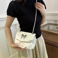 ราคา กระเป๋าผู้หญิง คุณภาพสูง ดีไซน์เฉพาะ ฤดูร้อน อเนกประสงค์ แฟชั่น กระเป๋าสะพายโซ่ สะพายข้าง กระเป๋าข้างจีบ เหมาะสำหรับ Balenciaga, Gucci, การออกแบบเพชรหูหิ้วกระดิ่ง, 2024 มาใหม่ (1731681655953589605)