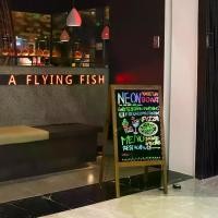 ราคา [COD] [Tiktok]กระดานดำเมนู กระดานดำขาตั้งพื้น 2 ด้าน Led Message Writing Board Double Sided Illuminated Drawing Restaurant Menu Board กระดานดำแม่เหล็กขอบไม้ 100x52cm ซม Pine Wood Magnetic Chalkboard (
