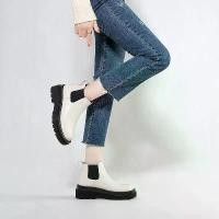 ราคา รองเท้าบูทสตรีแฟชั่น, รองเท้าบูทมาร์ตินแบบสบาย ๆ , รองเท้าบูทมาร์ตินผู้หญิงที่สะดวกสบายและระบายอากาศได้ รองเท้าบู๊ทมาร์ตินส้นแบนสตรี รองเท้าบูทสตรี Women's boots (1732202749811001553)