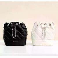 ราคา Caseharden Bucket Bag | กระเป๋าสะพายทรงขนมจีบ (1729433886481877095)