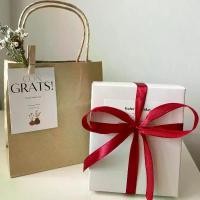 ราคา 40 Gift box เทียนหอม พร้อมถุงกระดาษตกแต่งการ์ด+ช่อดอกไม้ ของขวัญความหมายดี เทียน หอม candle (1729603496980941393)