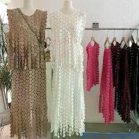 ราคา Outdoor Trekking Gear พร้อมส่งเสื้อเท่านั้นเสื้อกล้ามลูกไม้ลายวงกลมแต่งระย้า เสื้อกล้ามลูกไม้ปักฉลุทั้งตัวสไตล์เกาหลี (1732432531995264728)