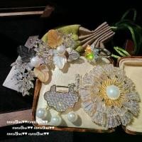 ราคา เข็มกลัดพลอยก้อนน้ำตาล ดอกไม้ โซเทลบี gloves gloves gloves ผ้าคลุมหน้ากันแดดกัน uv เข็มกลัด ติด หน้าอก newera หมวก แก๊ป แฟชั่น (1731894520388617905)