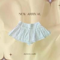 ราคา Jayleen outfit : Cara กระโปรงกางเกงผ้าลูกไม้สีขาว (1732246441853748470)