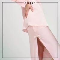 ราคา Kloset Design Slit Maxi Skirt PF24-S005-C กระโปรงยาว ผ้าซาตินแต่งดีเทลผ่าข้างขา (1732277666327857356)