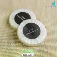 ราคา PRAKAIVANICH สบู่ก้อนห่อจีบ 15g 【100 ก้อน】 "ขายดียอดนิยม" แปะสติกเกอร์ SOAP สบู่โรงแรม สำหรับรีสอร์ท (1732069591253550096)