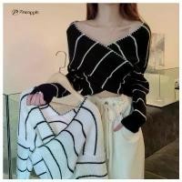 ราคา เสื้อไหมพรมใส่เปิดไหล่ได้ off-the-shoulder striped sweater 86059 COD (1731770599656097581)