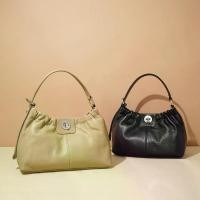 ราคา กระเป๋าสะพายไหล่หนังแท้ มาใหม่ หนังนิ่ม คุณภาพสูง ดีไซน์พิเศษ แฟชั่น มีตัวล็อคบิด สำหรับผู้หญิง กระเป๋าถือ (1731204279374350765)