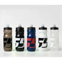 ราคา กระบอกน้ำจักรยาน กระติกน้ำ ขวดน้ำ 55 Cycling Club ระบบ Power Jet น้ำไม่ไหลหก ขนาด 21oz / 25 oz จัดส่งฟรี กทม (1732004599639213868)