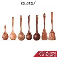 ราคา ชุดเครื่องใช้บนโต๊ะอาหารไม้สัก KEMORELA ทำจากไม้ธรรมชาติ ประกอบด้วย กระชอน ช้อน ทัพพี เทอร์เนอร์ ซุป ที่ตักข้าวยาว และพายตักปลา ช้อนทำอาหาร เครื่องมือครัวไม้ (1732386696332347218)