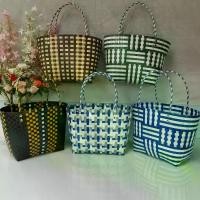 ราคา COD ตะกร้า กระเป๋า กระเป๋าสะพาย สานเส้นพลาสติกสินค้า OTOP (SIZE-L รุ่น 210)TikTok (1731917054891624140)